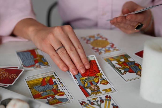 Risposte Immediate dalla Cartomante per Te