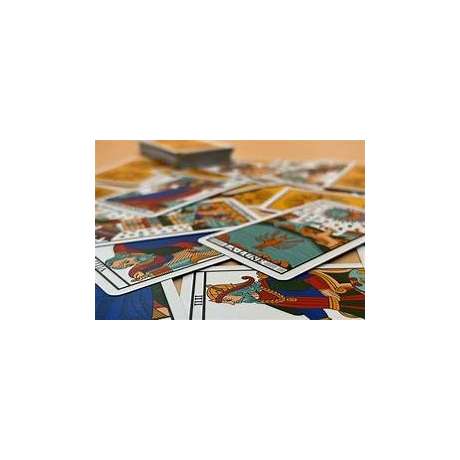 Cartomante Angelica, 20 anni di esperienza nei Tarocchi